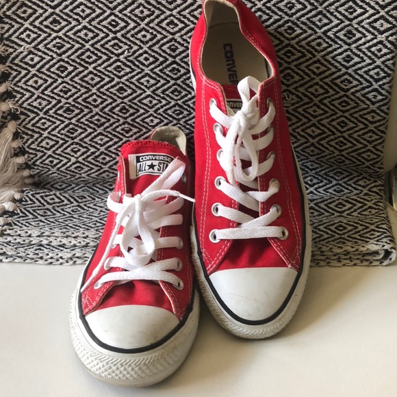 how to clean red converse